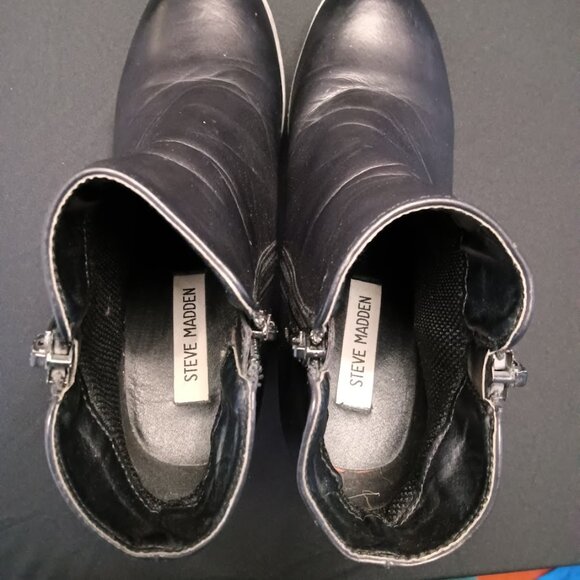 Steve Madden Black Chunky Platform Boots - Faux Leather Combat Style - EU39/ US8 - Picture 6 of 9